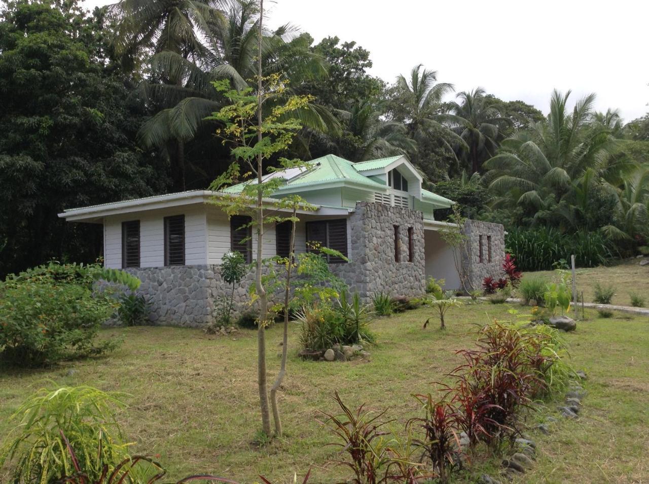 Villa Citrus Creek Plantation La Plaine Esterno foto