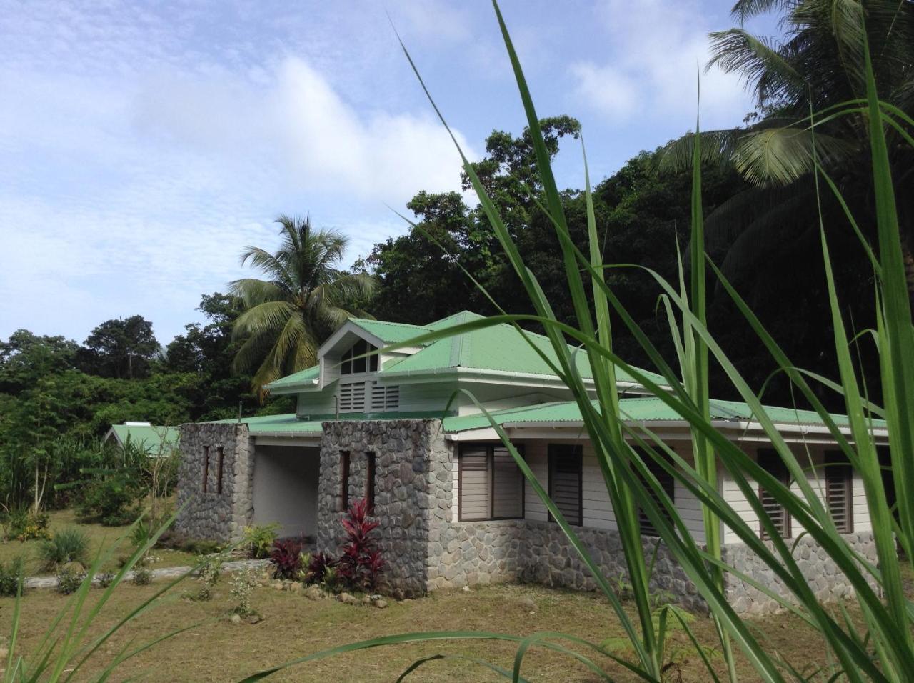 Villa Citrus Creek Plantation La Plaine Esterno foto