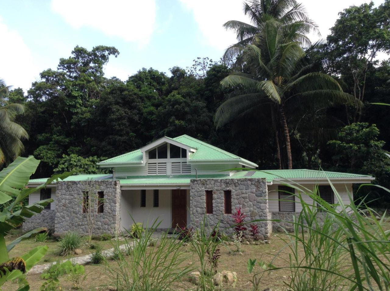 Villa Citrus Creek Plantation La Plaine Esterno foto
