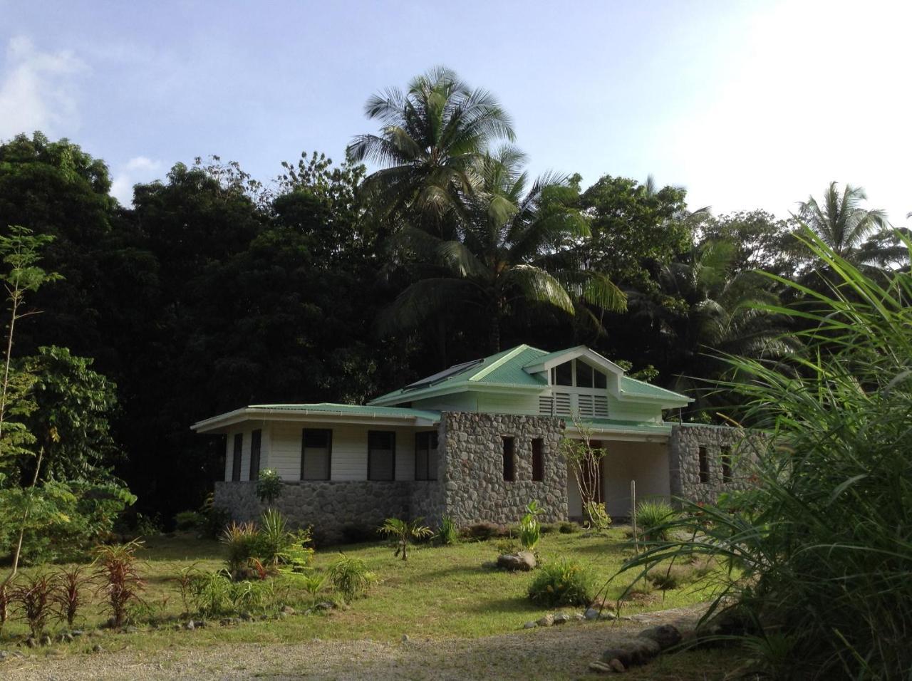 Villa Citrus Creek Plantation La Plaine Esterno foto